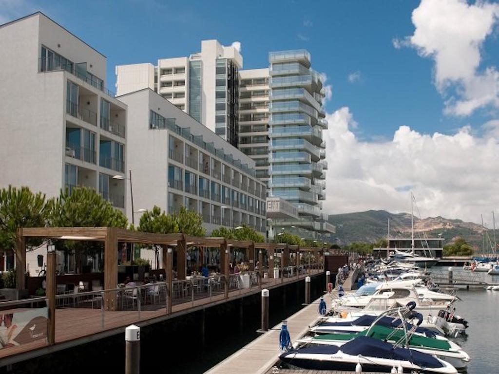 Sea And Marina View Apartment Setúbal Dış mekan fotoğraf